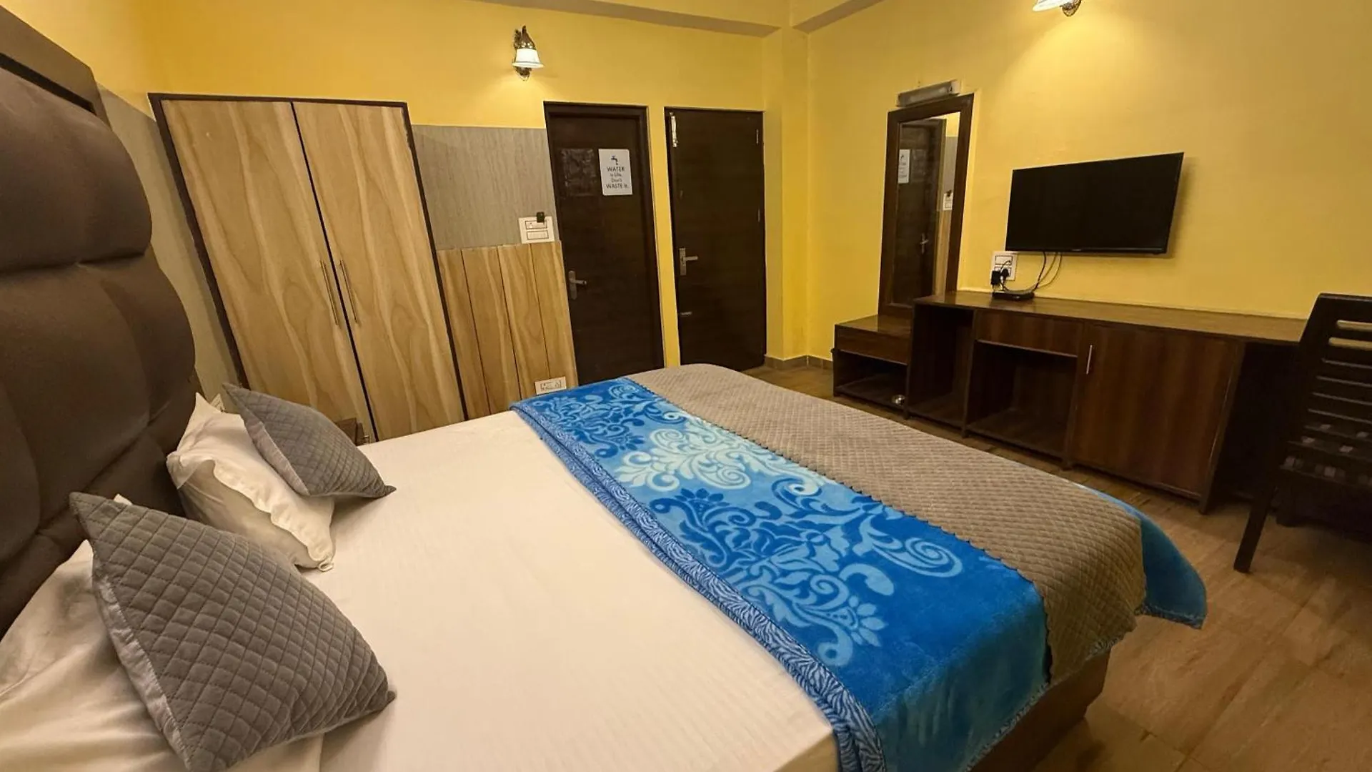 Valley Home Inn Shimla Bed & Breakfast